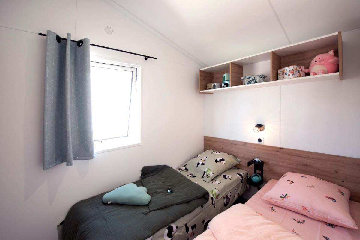 Camping Le Rey Louvie Juzon 외부 사진