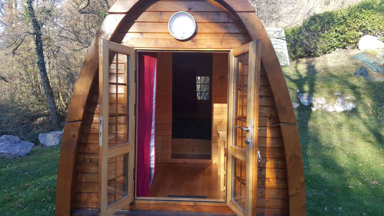 Camping Le Rey Louvie Juzon 외부 사진