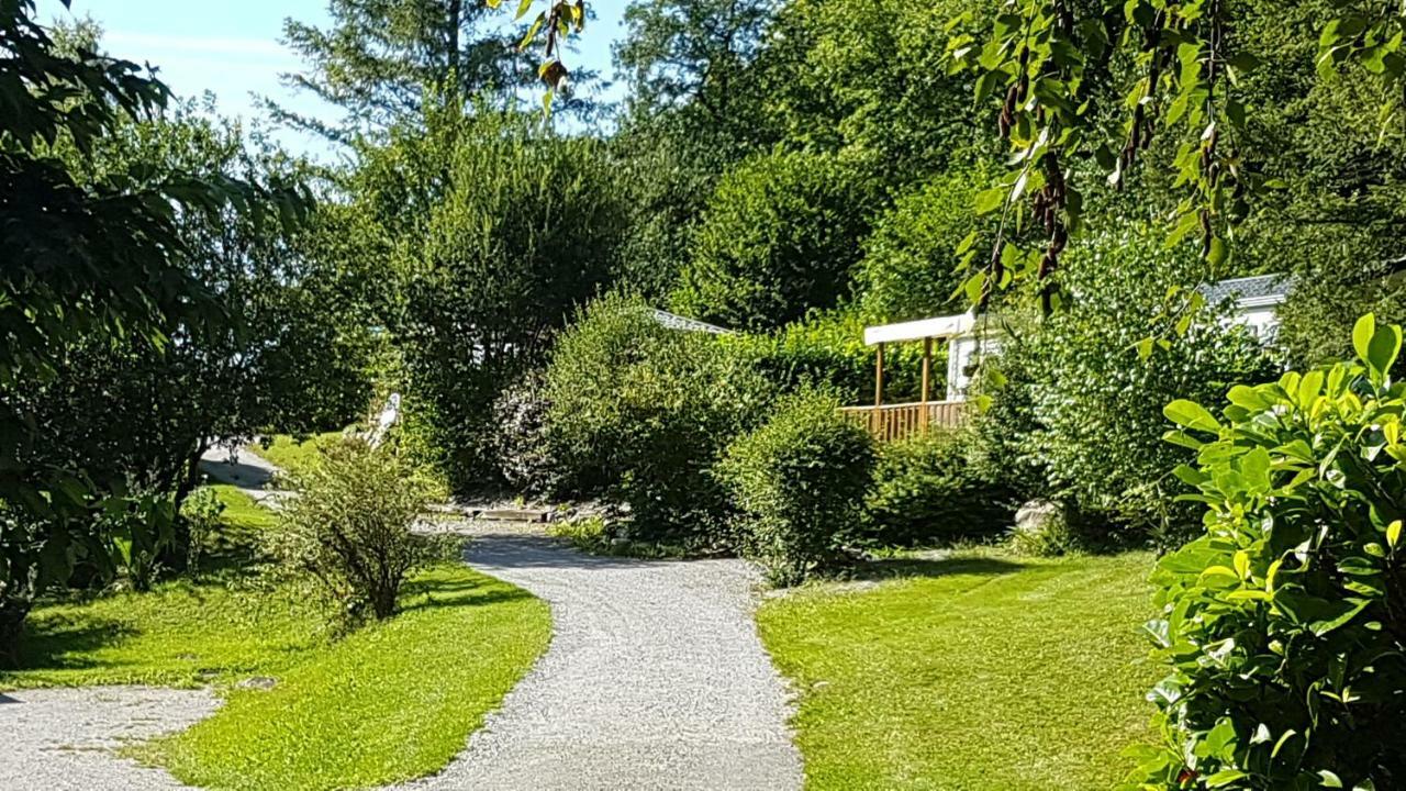 Camping Le Rey Louvie Juzon 외부 사진