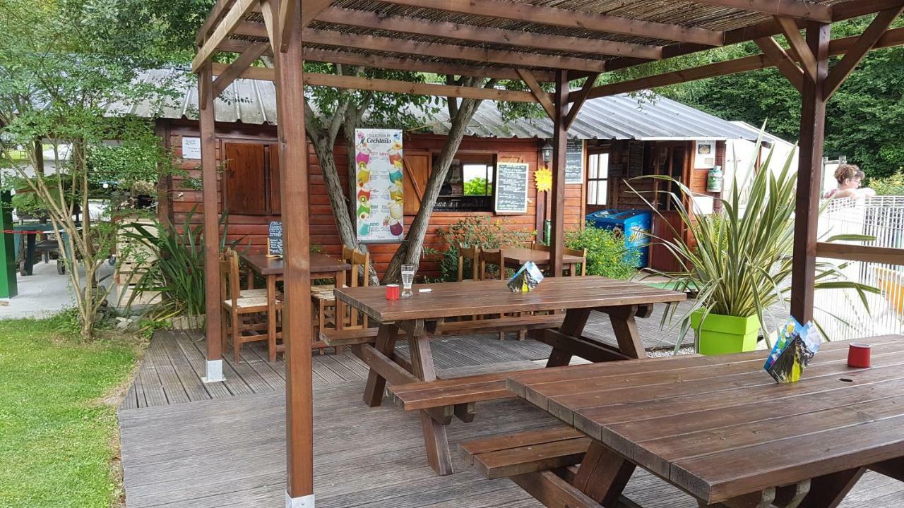 Camping Le Rey Louvie Juzon 외부 사진
